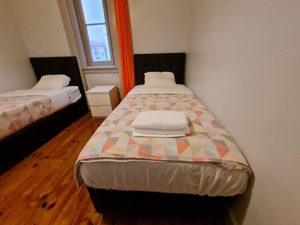 Shangri-La Hostel Anjos Lisboa Eksteriør bilde