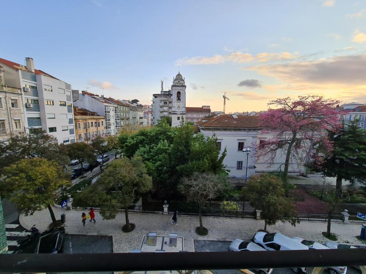 Shangri-La Hostel Anjos Lisboa Eksteriør bilde