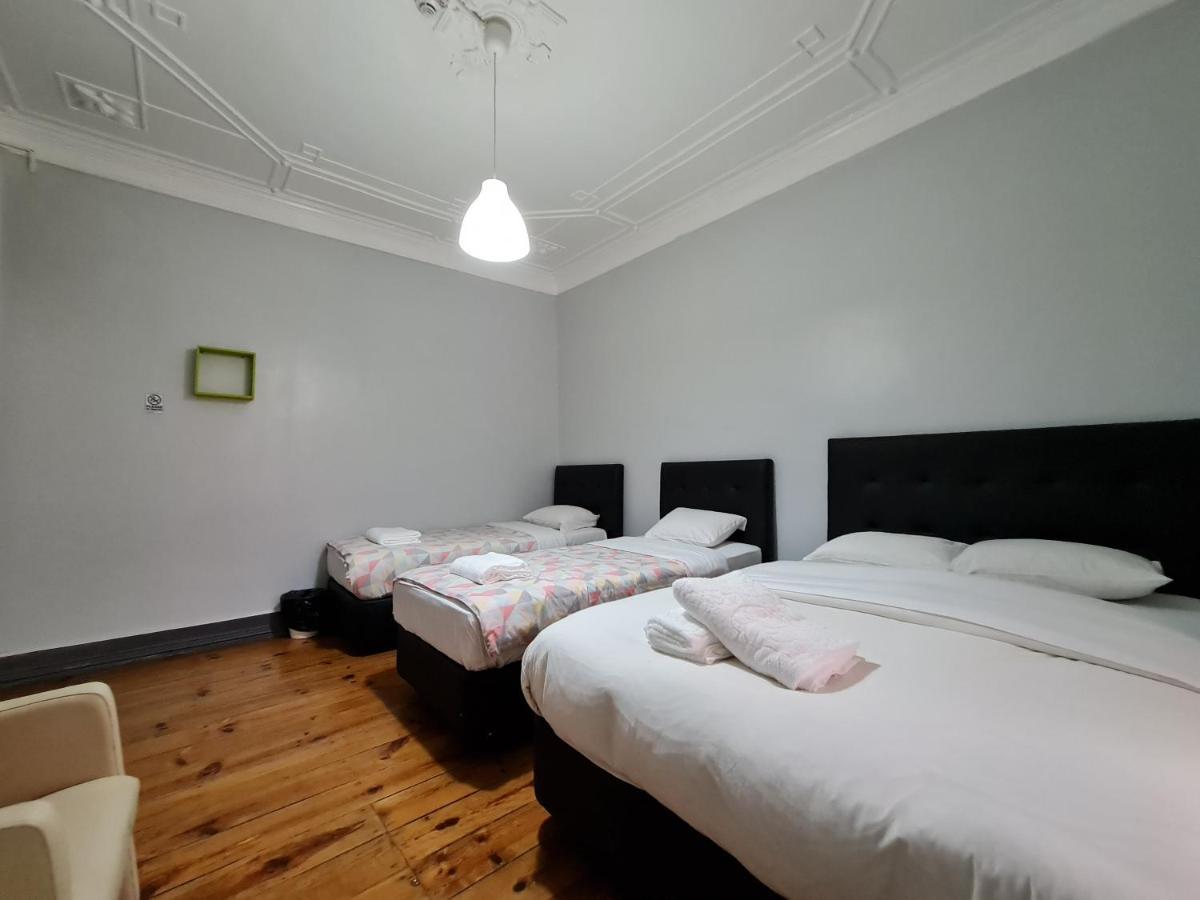 Shangri-La Hostel Anjos Lisboa Eksteriør bilde