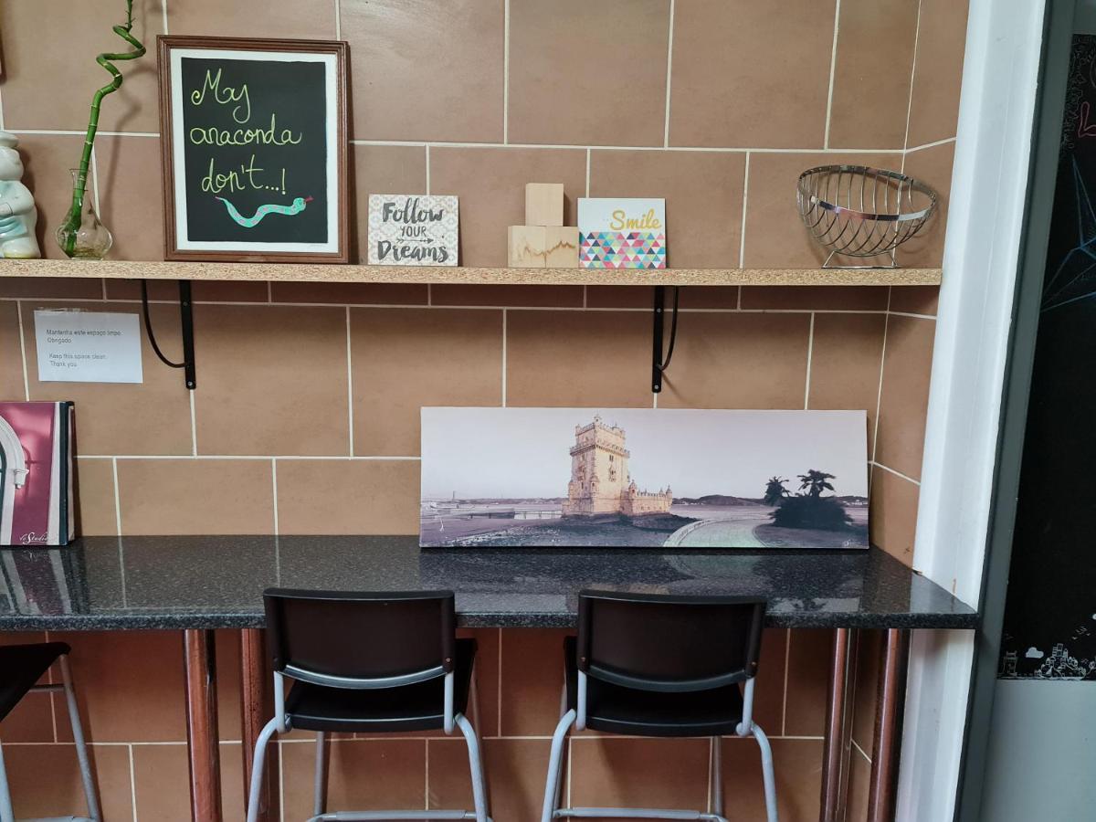Shangri-La Hostel Anjos Lisboa Eksteriør bilde