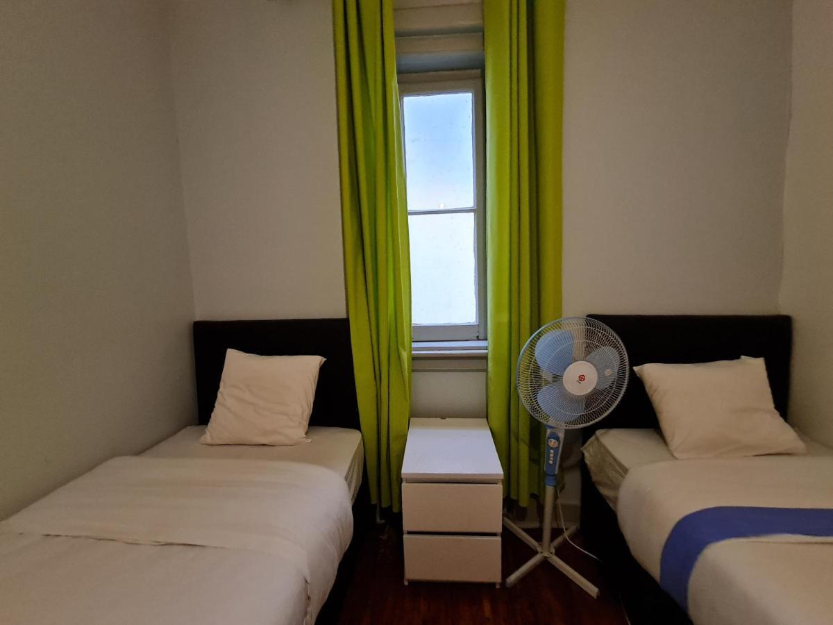 Shangri-La Hostel Anjos Lisboa Eksteriør bilde